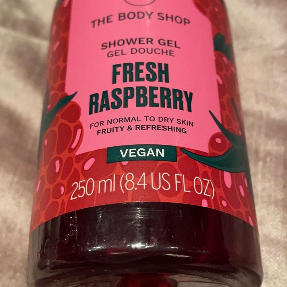 THE BODY SHOP Fresh Raspberry Shower Gel NWOTS - Picture 3 of 6